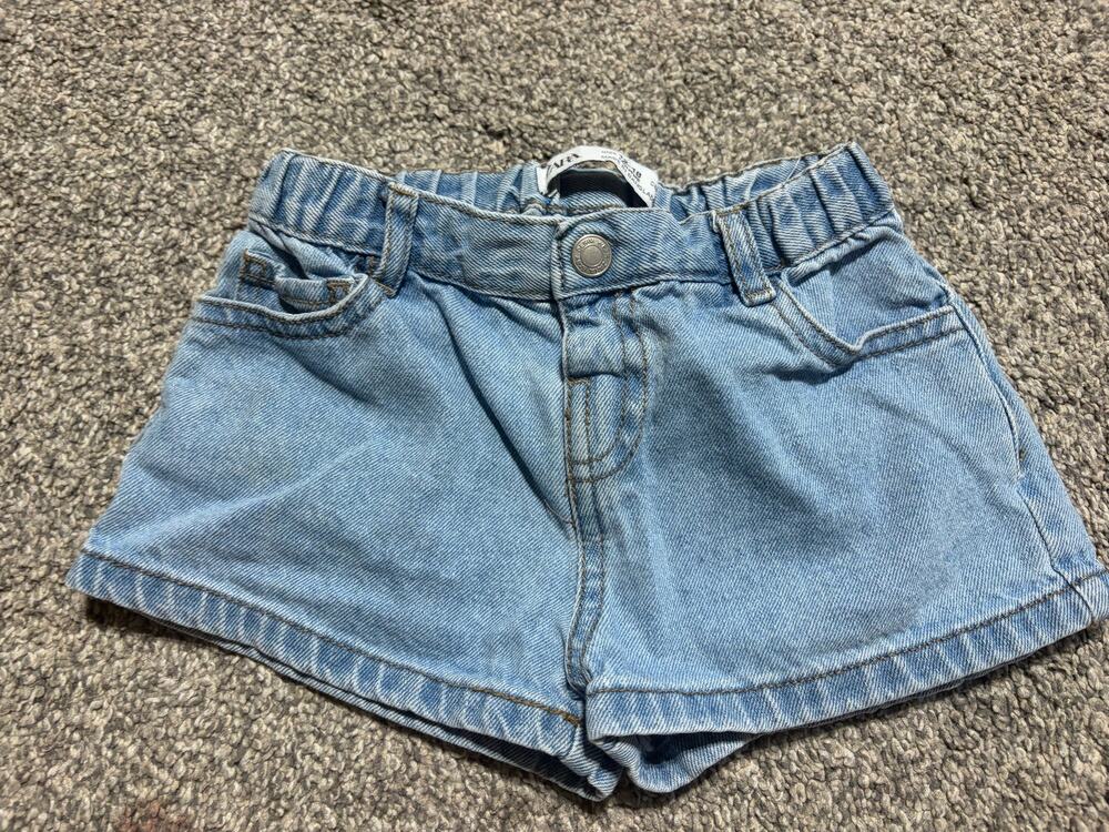 Zara girls 12-18 month jean shorts